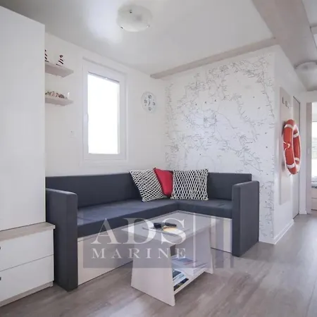 Seaesta Floating 船上ホテル コンスタンツァ